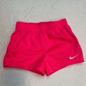 Nike girls Pink Athletic Shorts sz 6 / m / 5-6 yrs